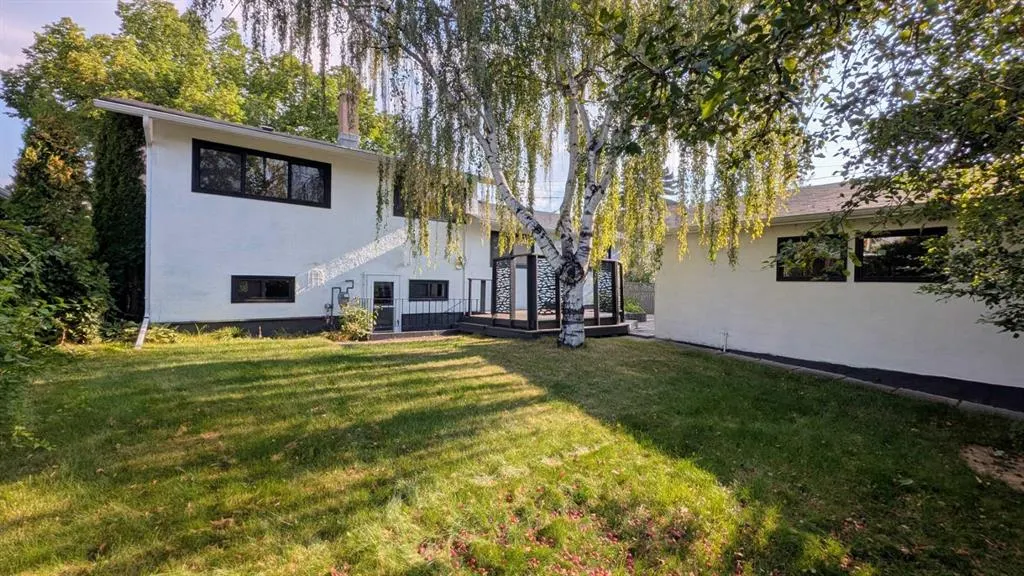 103 Haverhill Road SW