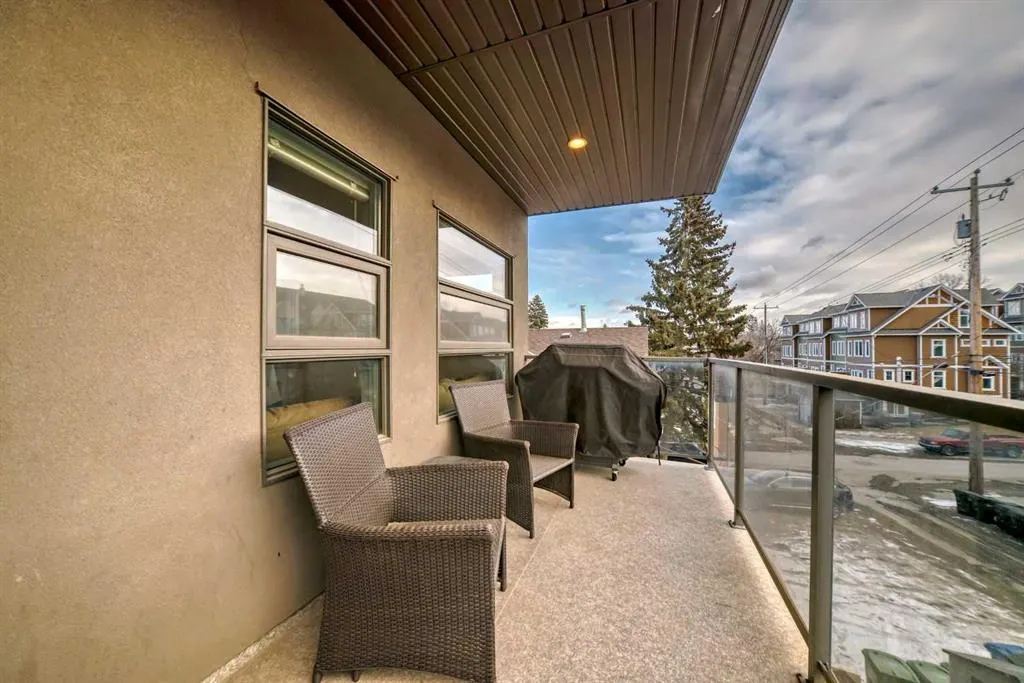 1707 27 Avenue SW, #204