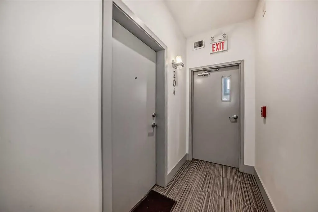 1707 27 Avenue SW, #204