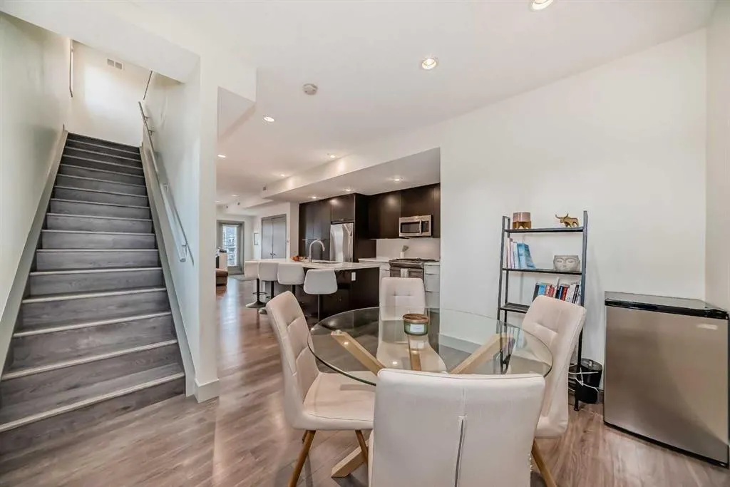 1707 27 Avenue SW, #204