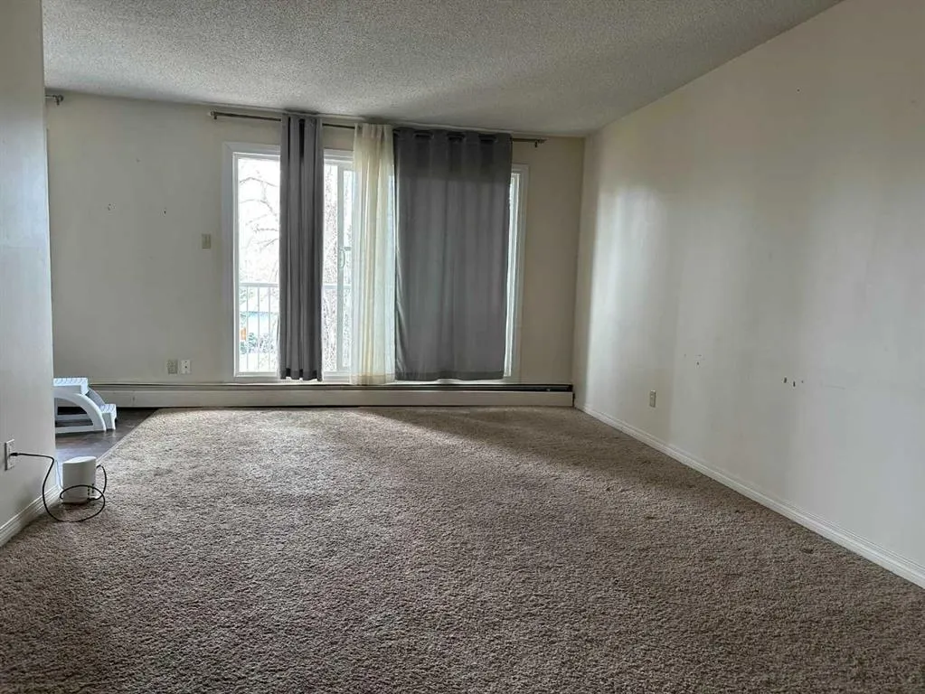 7 Clearwater Crescent, #208