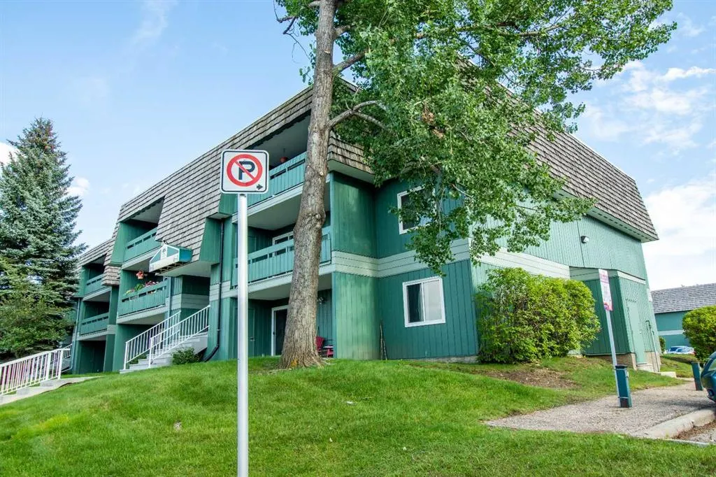 315 Southampton Drive SW, #6202