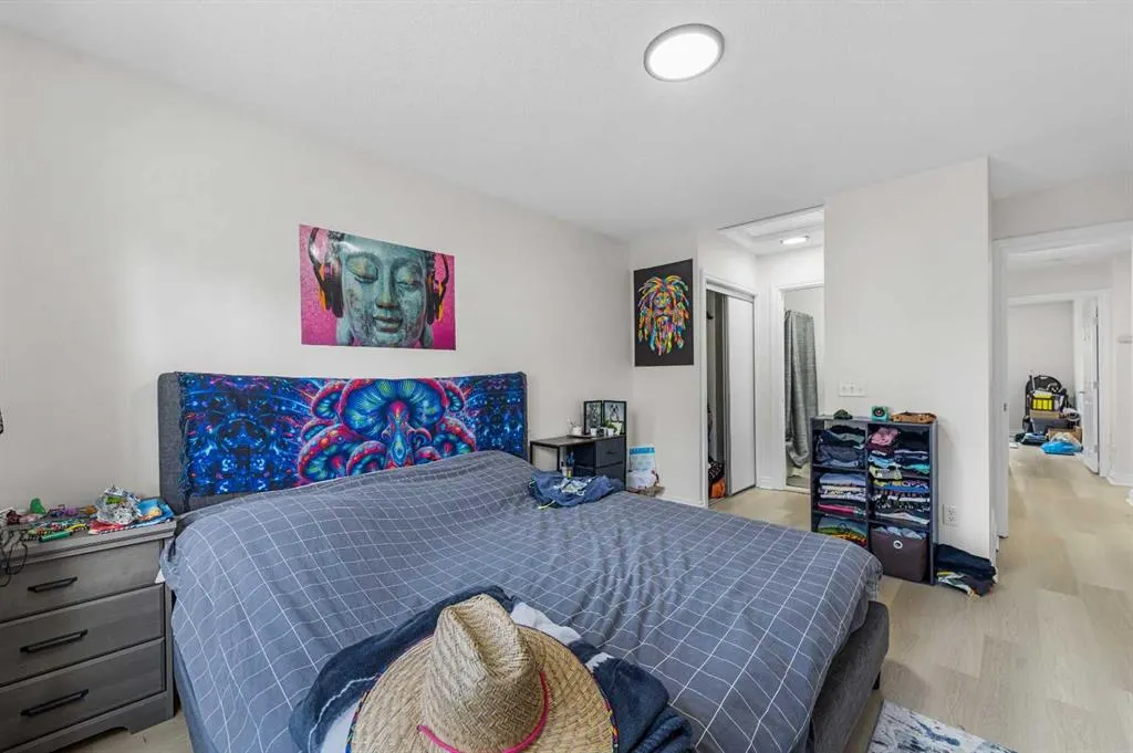 27 Cedarwood Lane SW