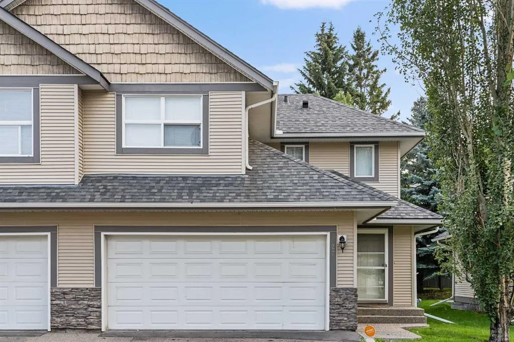 27 Cedarwood Lane SW
