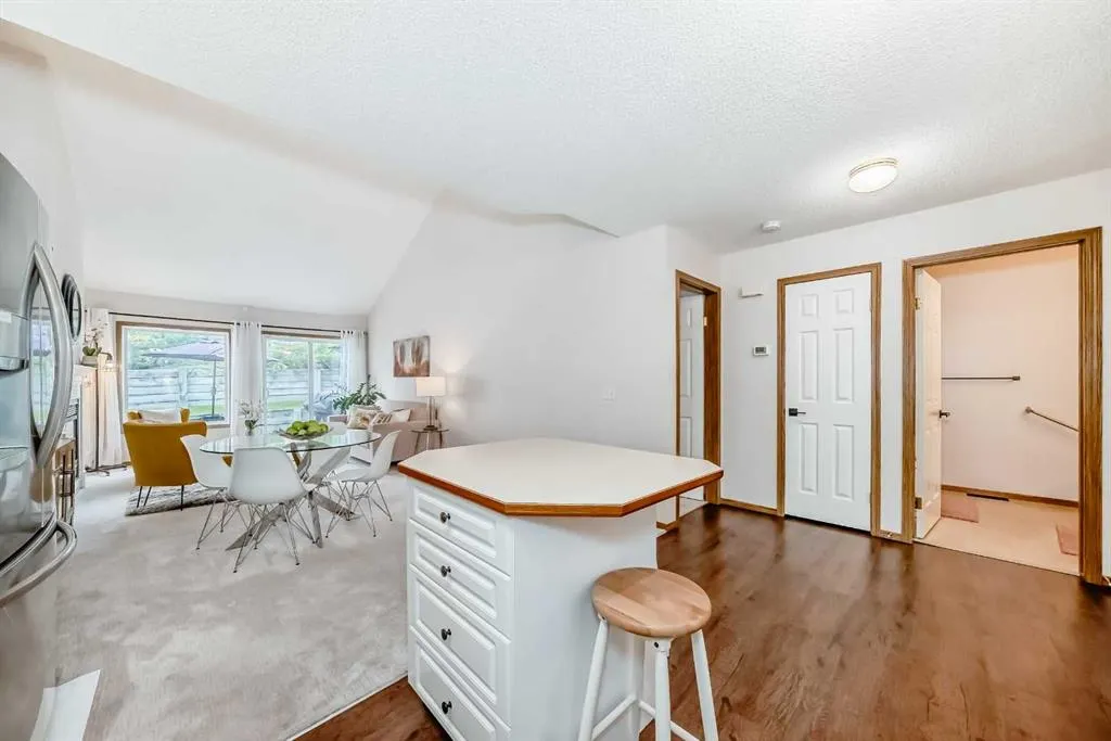 162 Somervale Point SW