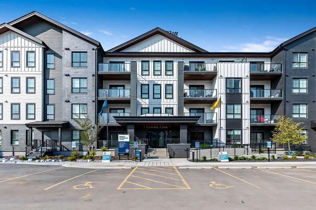 100 Banister Drive, #2106