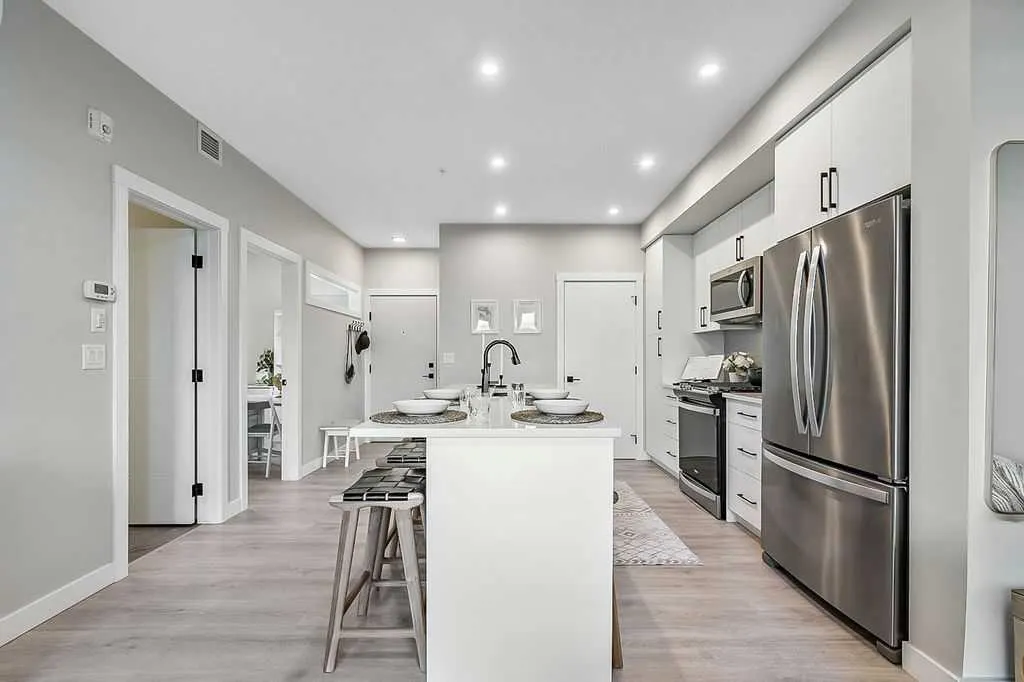 100 Banister Drive, #2106