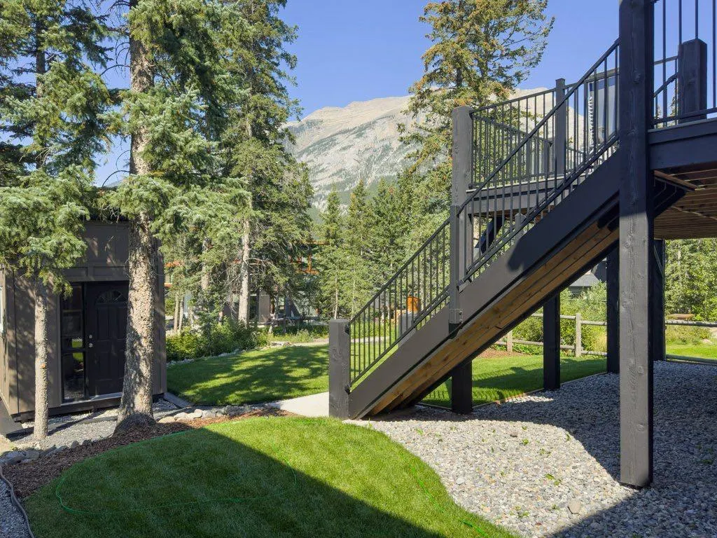 131 Rivers Bend Way