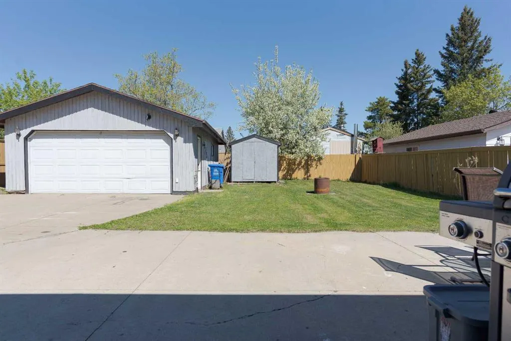 146 Mcconachie Crescent