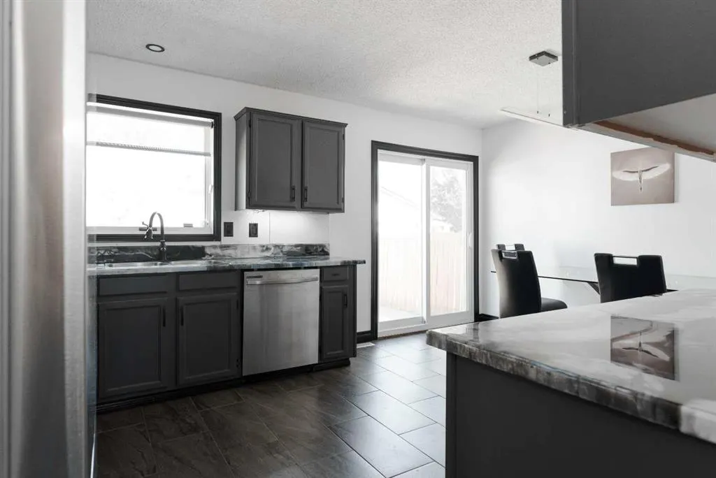 146 Mcconachie Crescent