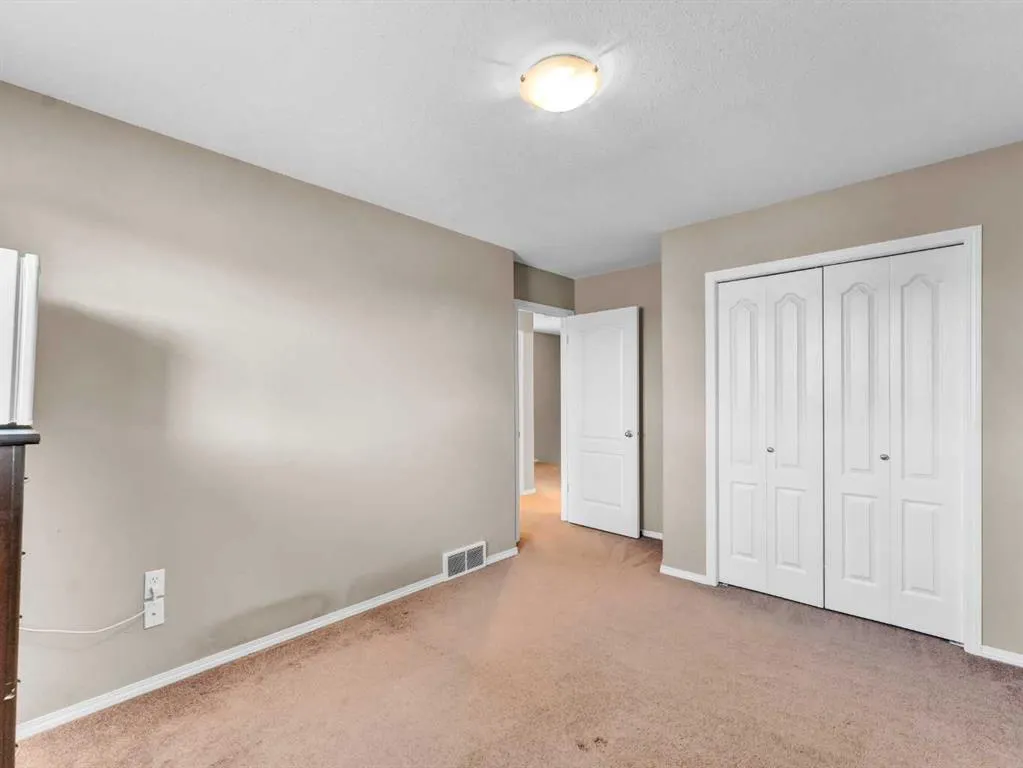 46 Saamis Meadows Lane SW