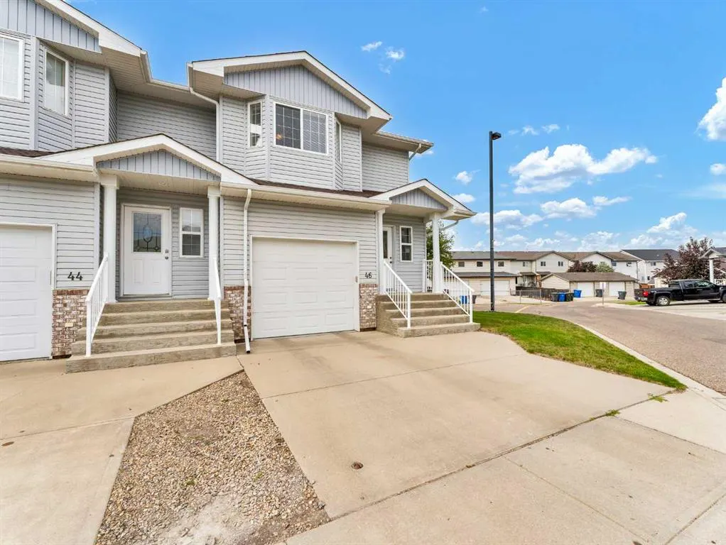 46 Saamis Meadows Lane SW