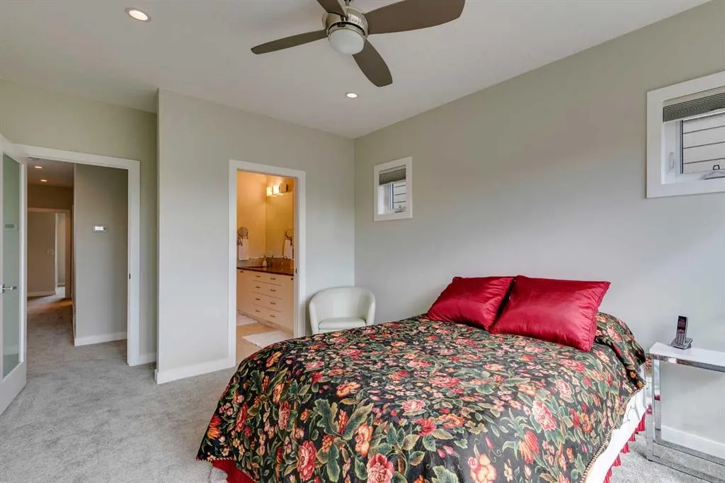 2018B 26A Street SW
