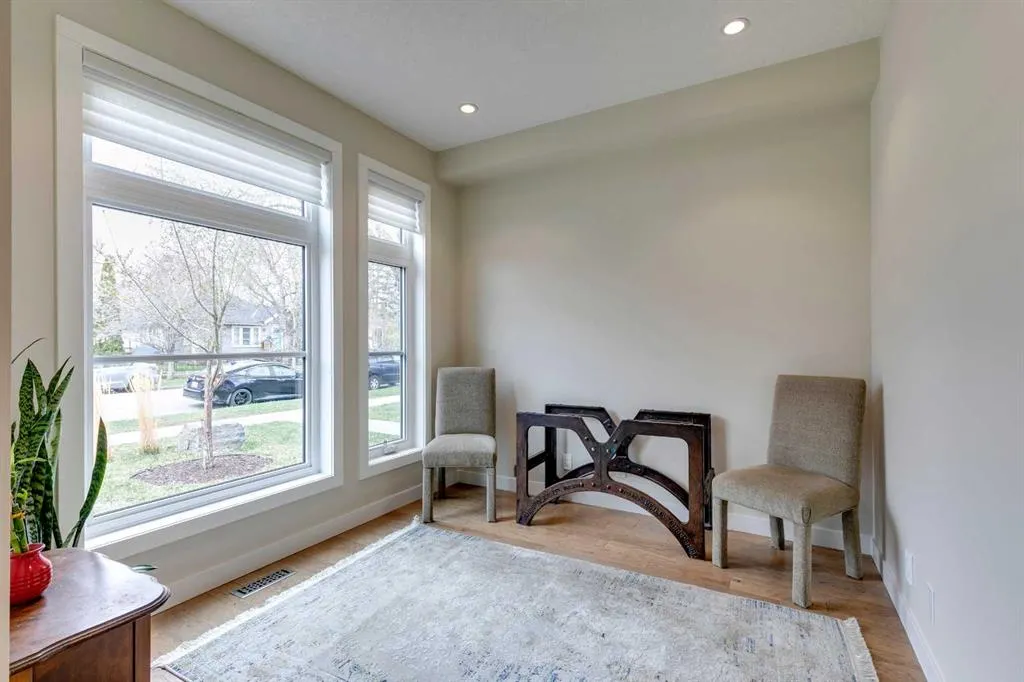 2018B 26A Street SW