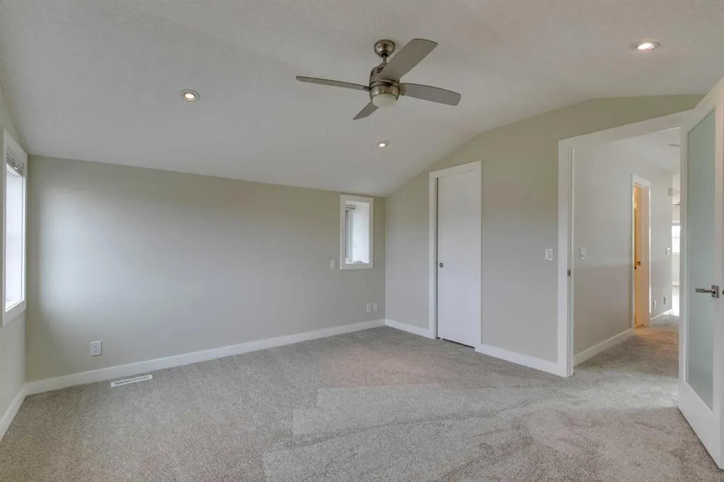 2018B 26A Street SW