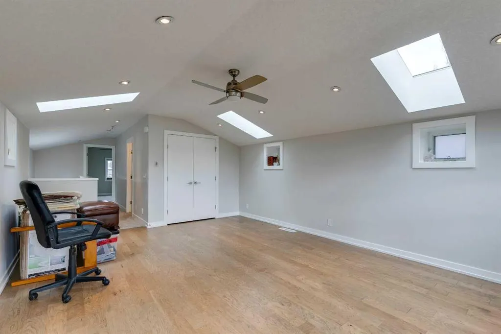 2018B 26A Street SW