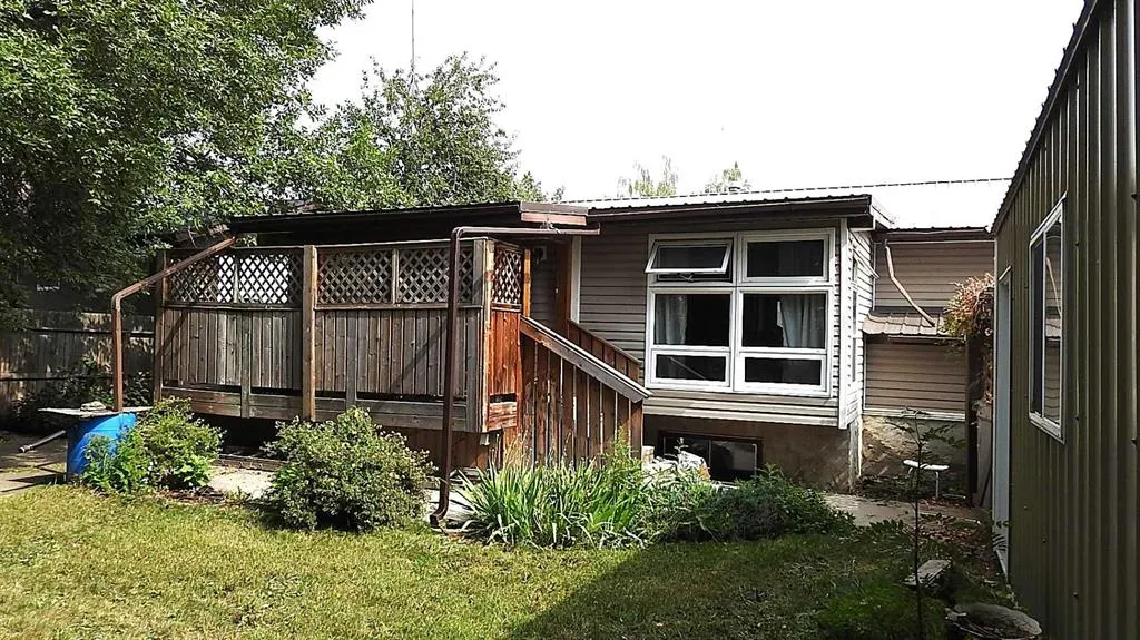 215 Willow Road