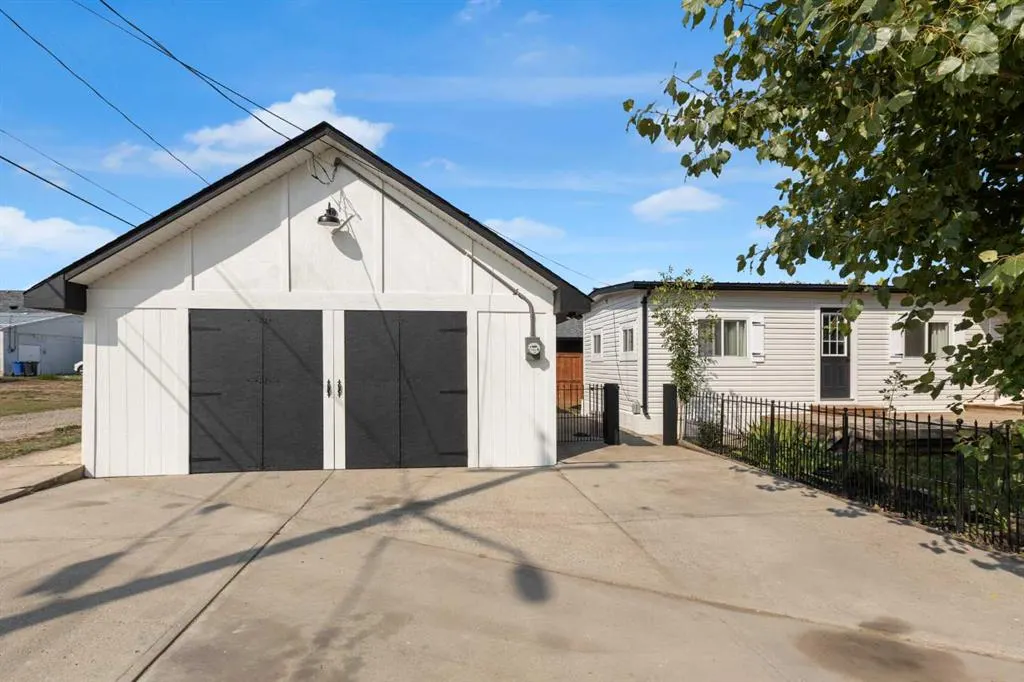 233 1 Street