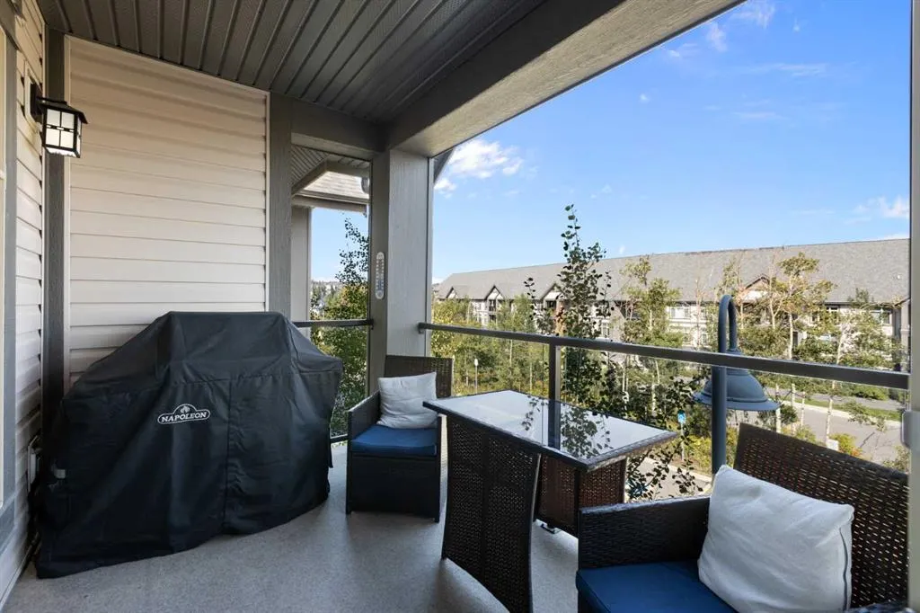 15 Aspenmont Heights SW, #227