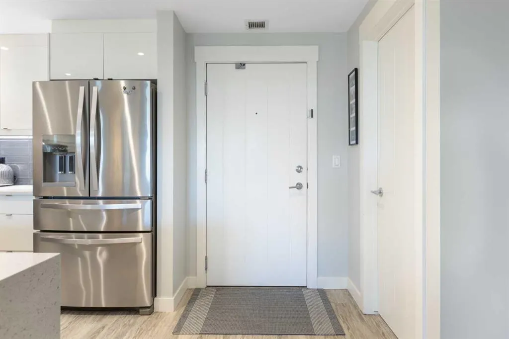 15 Aspenmont Heights SW, #227