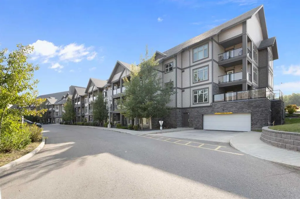 15 Aspenmont Heights SW, #227