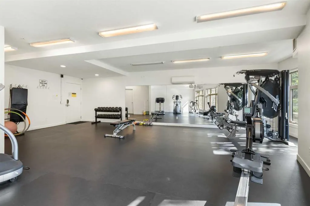15 Aspenmont Heights SW, #227