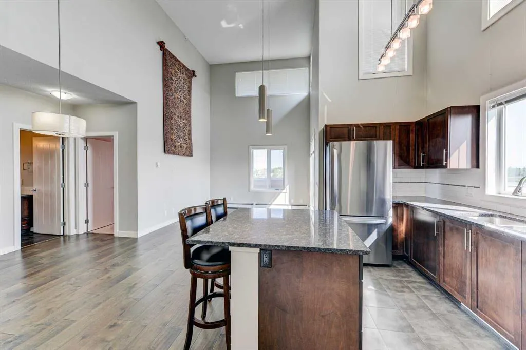 604 East Lake Boulevard NE, #2432