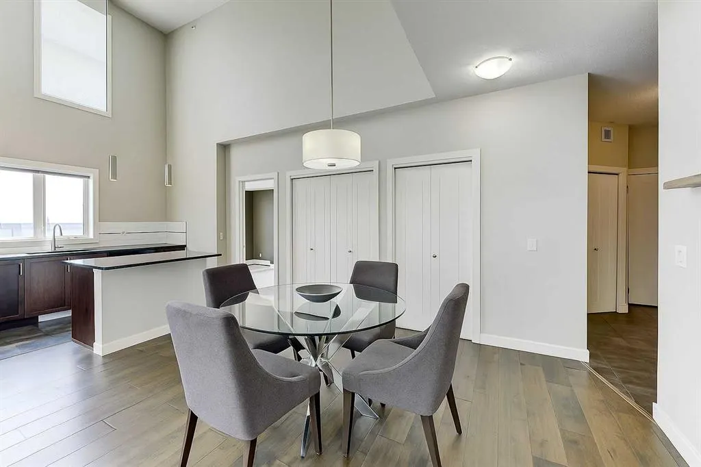 604 East Lake Boulevard NE, #2432