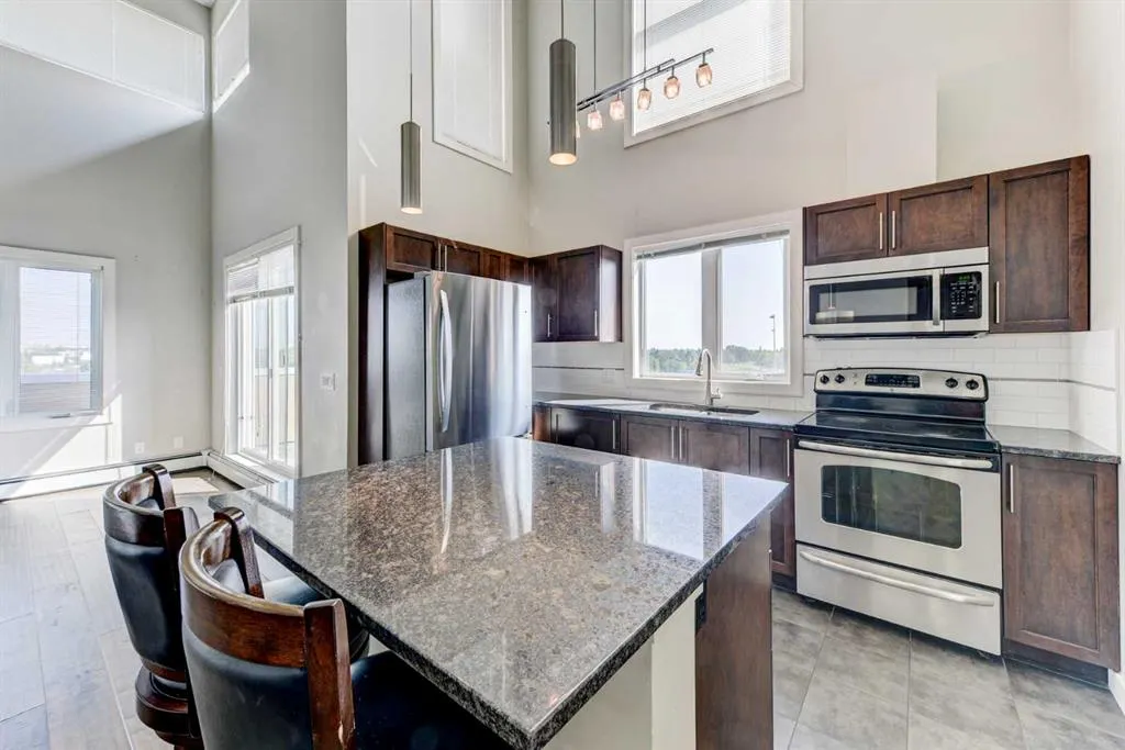604 East Lake Boulevard NE, #2432