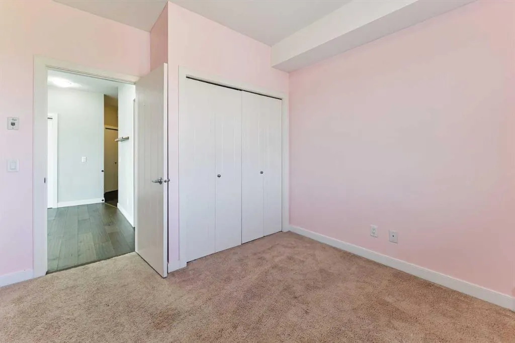 604 East Lake Boulevard NE, #2432