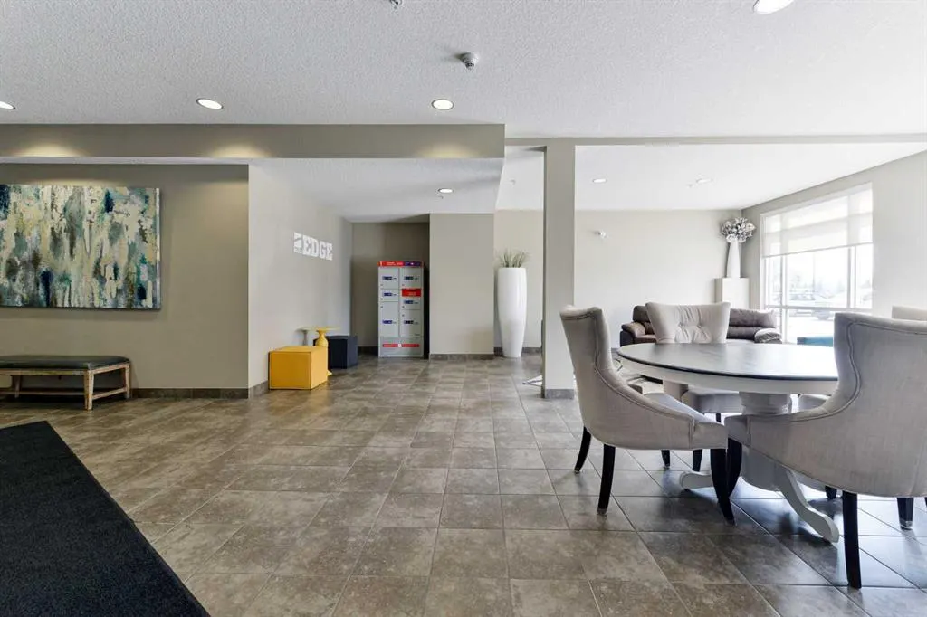 604 East Lake Boulevard NE, #2432