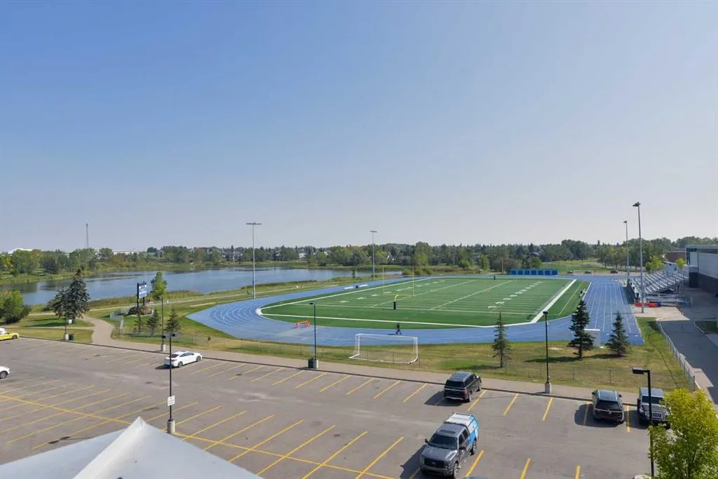 604 East Lake Boulevard NE, #2432