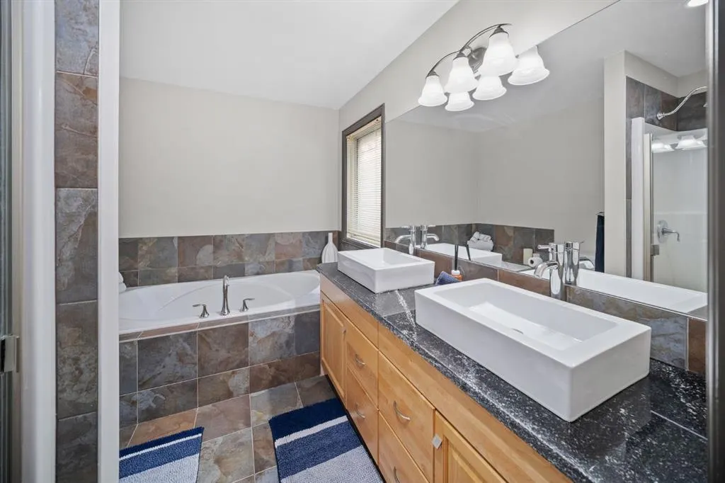 47 Sunset Circle
