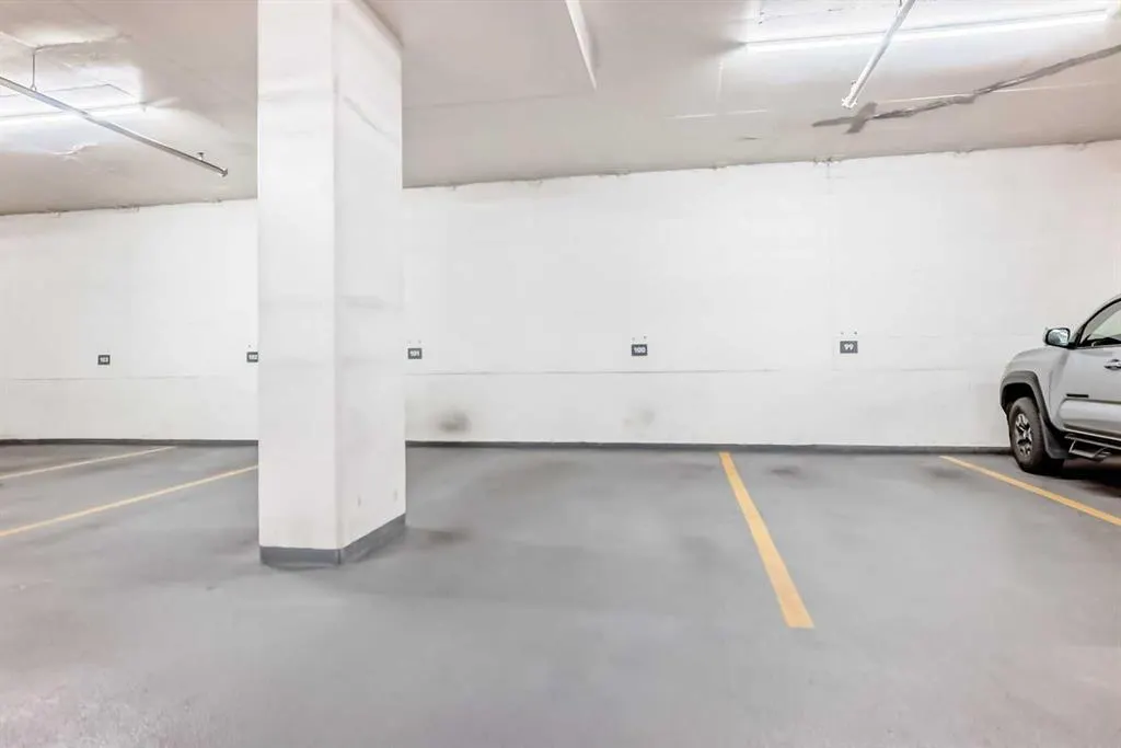 225 11 Avenue SE, #2304