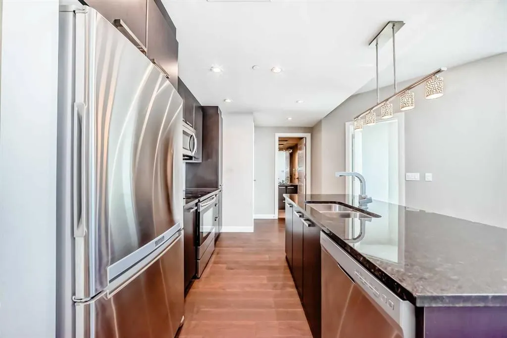 225 11 Avenue SE, #2304