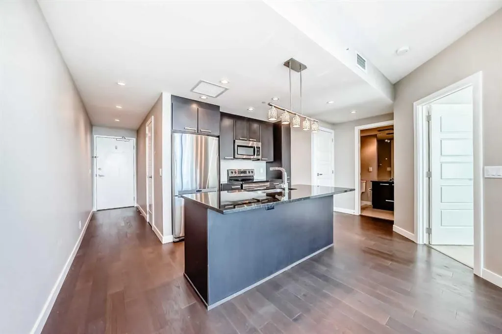 225 11 Avenue SE, #2304