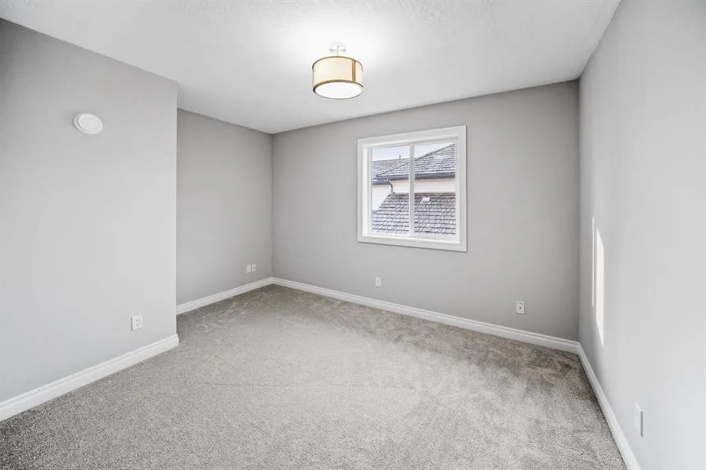 187 Gleneagles View