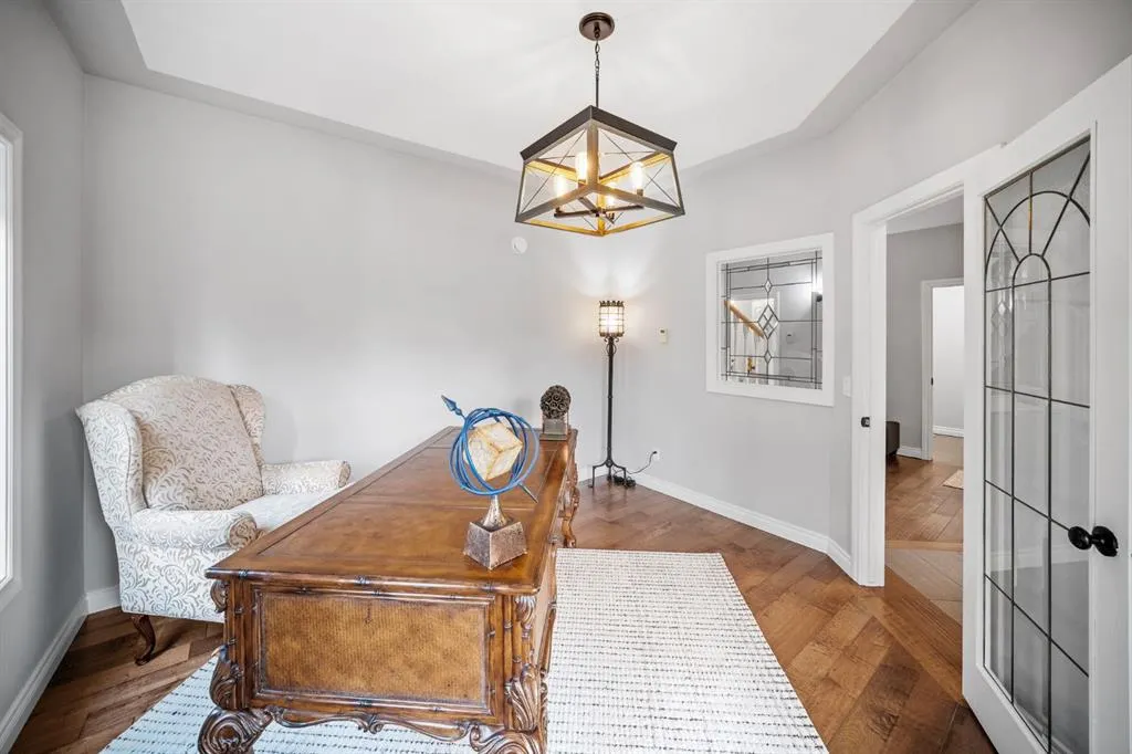 187 Gleneagles View