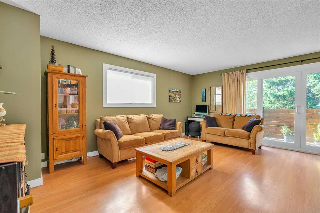 70 Ranch Glen Drive NW