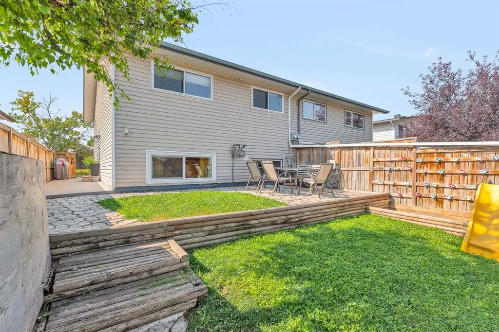 70 Ranch Glen Drive NW