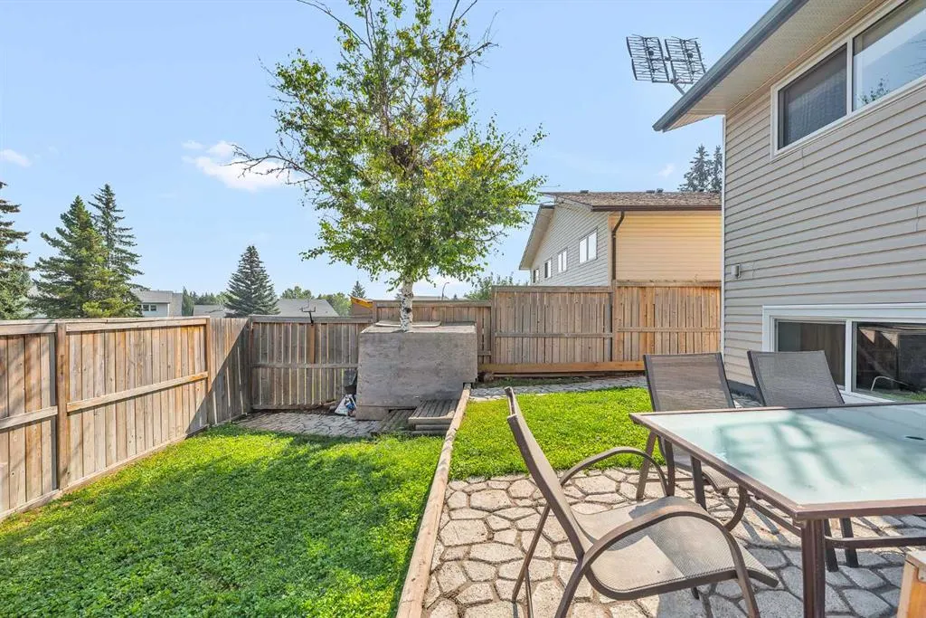 70 Ranch Glen Drive NW