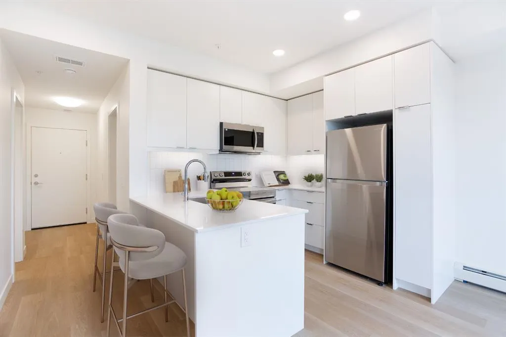 8500 19 Avenue, #2111