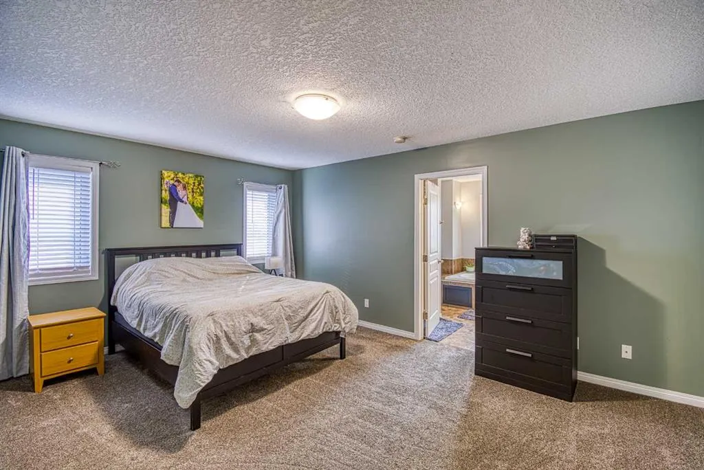 10942 O'Brien Lake Crescent