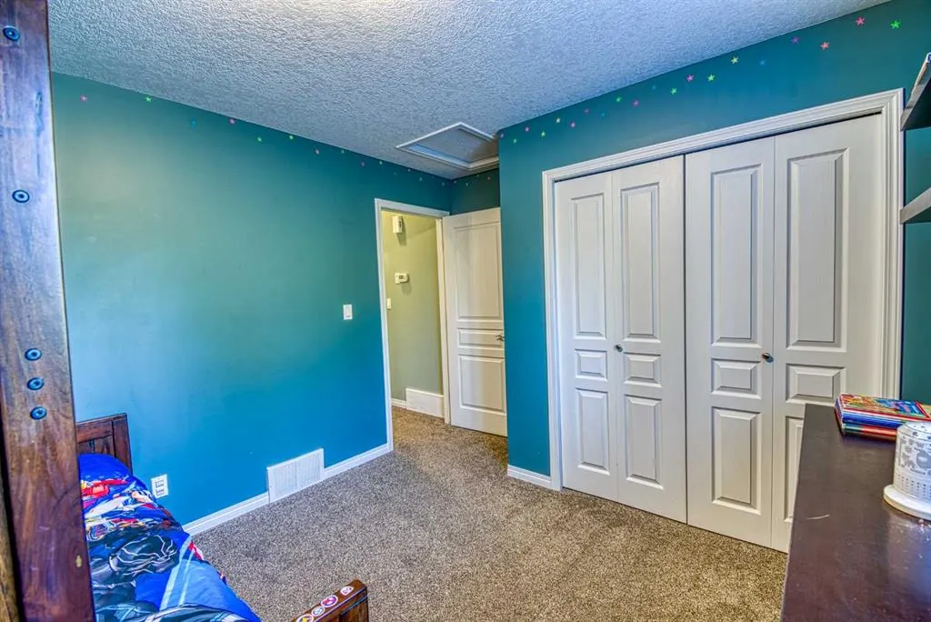 10942 O'Brien Lake Crescent