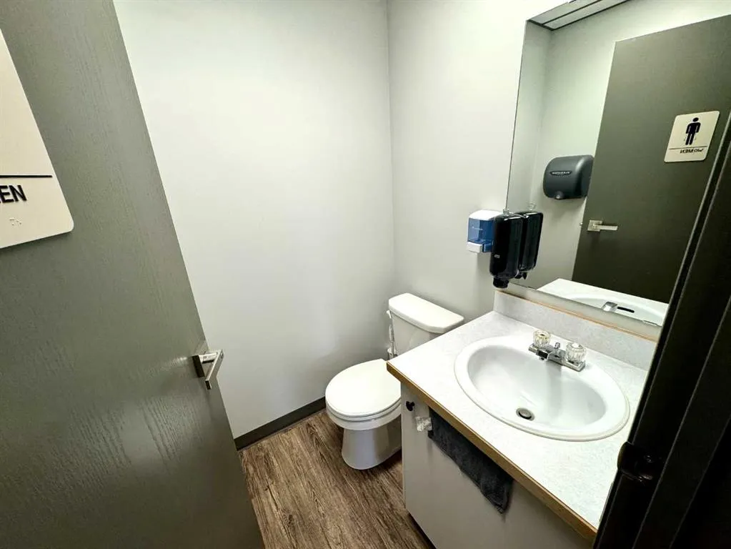 7969 49 Avenue, #5
