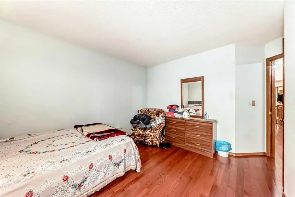 131 Varsity Estates Terrace NW
