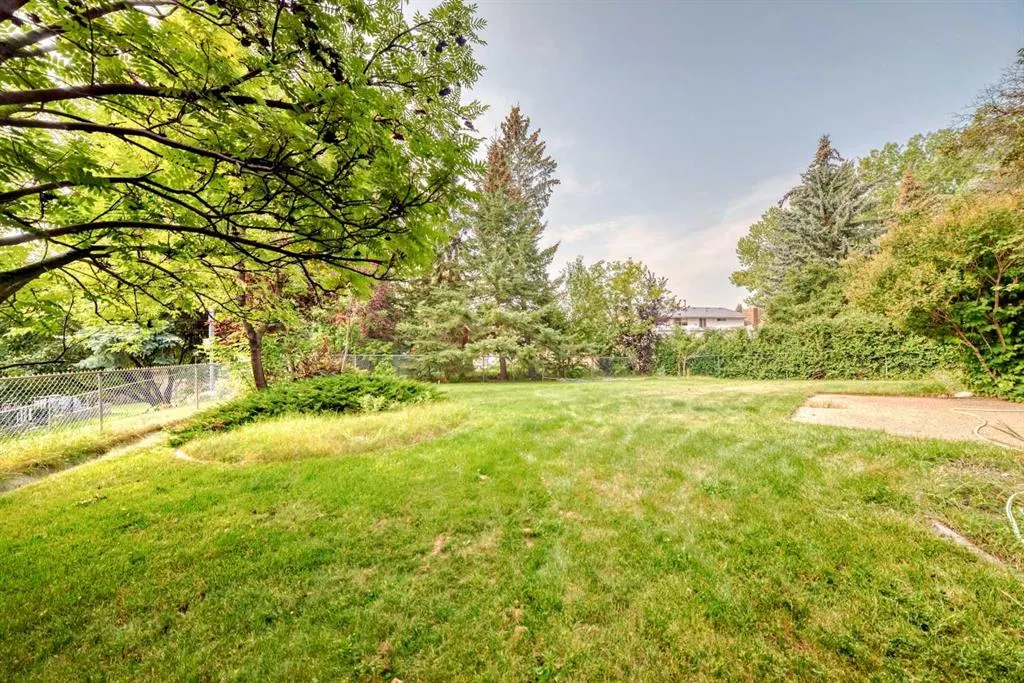131 Varsity Estates Terrace NW