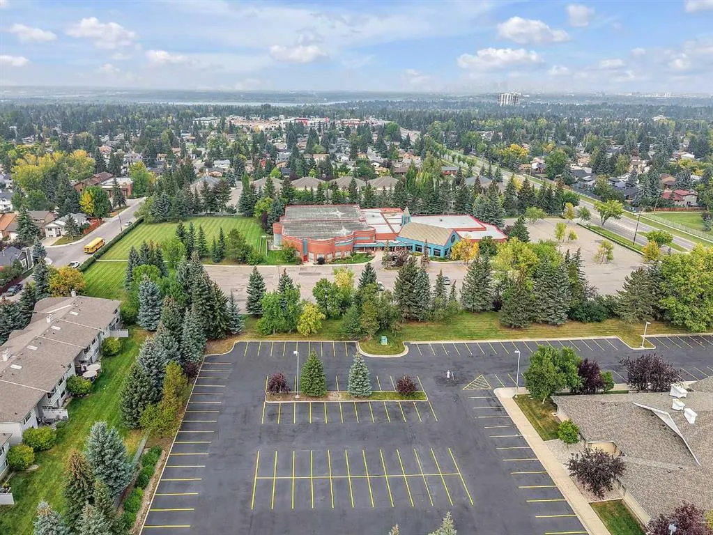 71 Cedar Springs Gardens SW