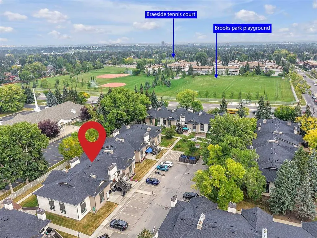71 Cedar Springs Gardens SW