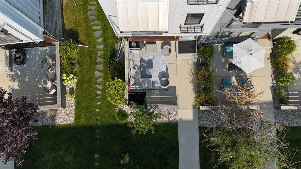 62 Walden Walk SE
